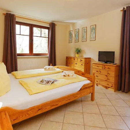 - 3 Separate Wohungen Frankstr 6 Mit Wlan, Ruhig, 1xeg Mit Terrasse Und 2xog * 奥斯特西巴德钦诺维茨