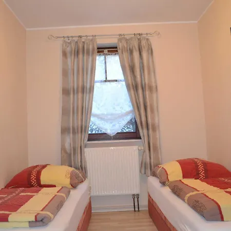 - 3 Separate Wohungen Frankstr 6 Mit Wlan, Ruhig, 1xeg Mit Terrasse Und 2xog * 奥斯特西巴德钦诺维茨